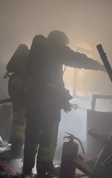 Kahramanmaraş&rsquo;ta ev yangını: 1 yaralı
