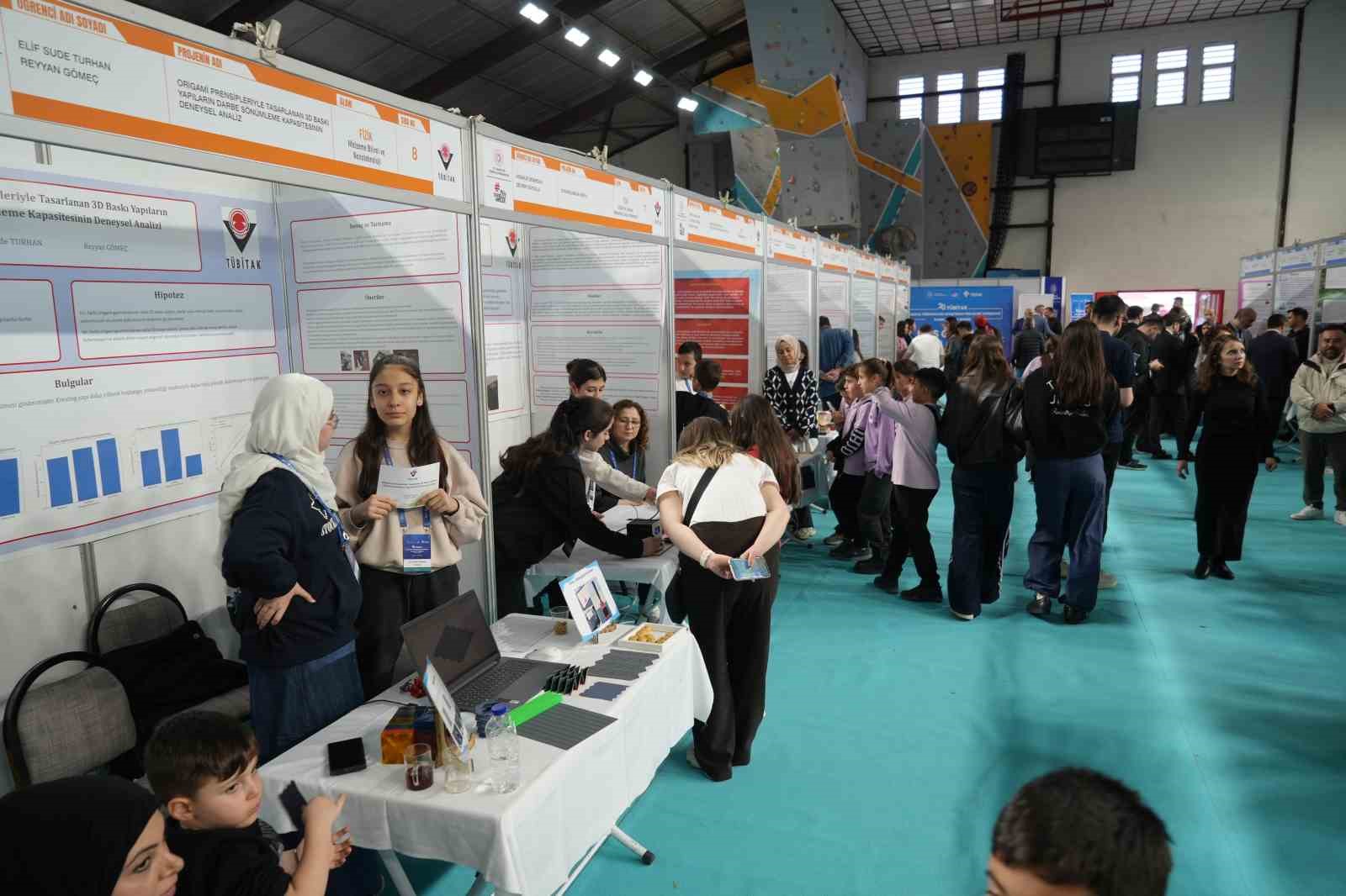 20. Ortaokul &Ouml;ğrencileri Araştırma Projeleri Yarışması başladı
