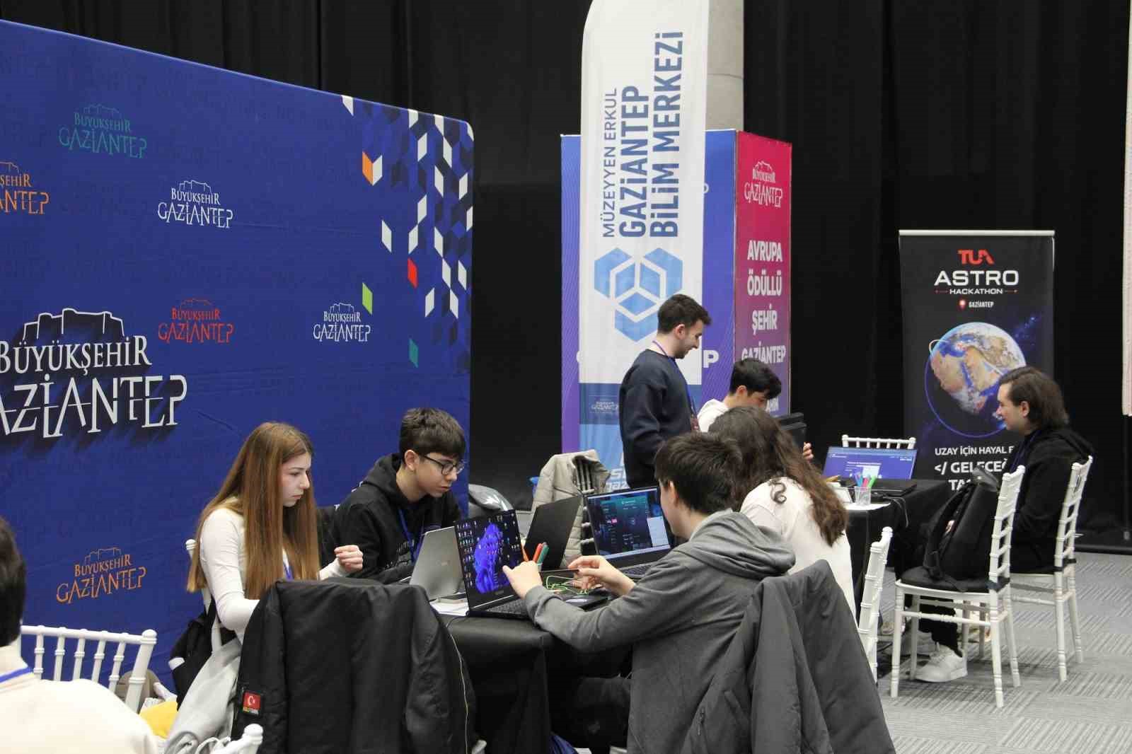 M&uuml;zeyyen Erkul Gaziantep Bilim Merkezi, TUA AstroHackathon Gaziantep 2026&rsquo;ya ev sahipliği yaptı
