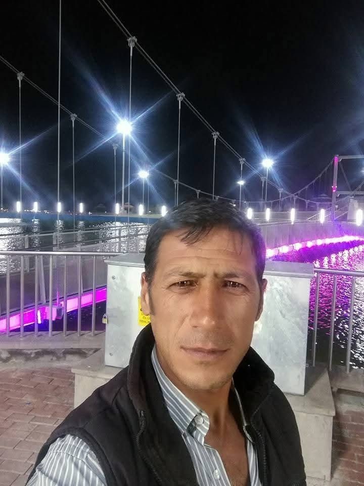 Alanya&rsquo;da kamyon şarampole devrildi: 1 &ouml;l&uuml;, 1 yaralı
