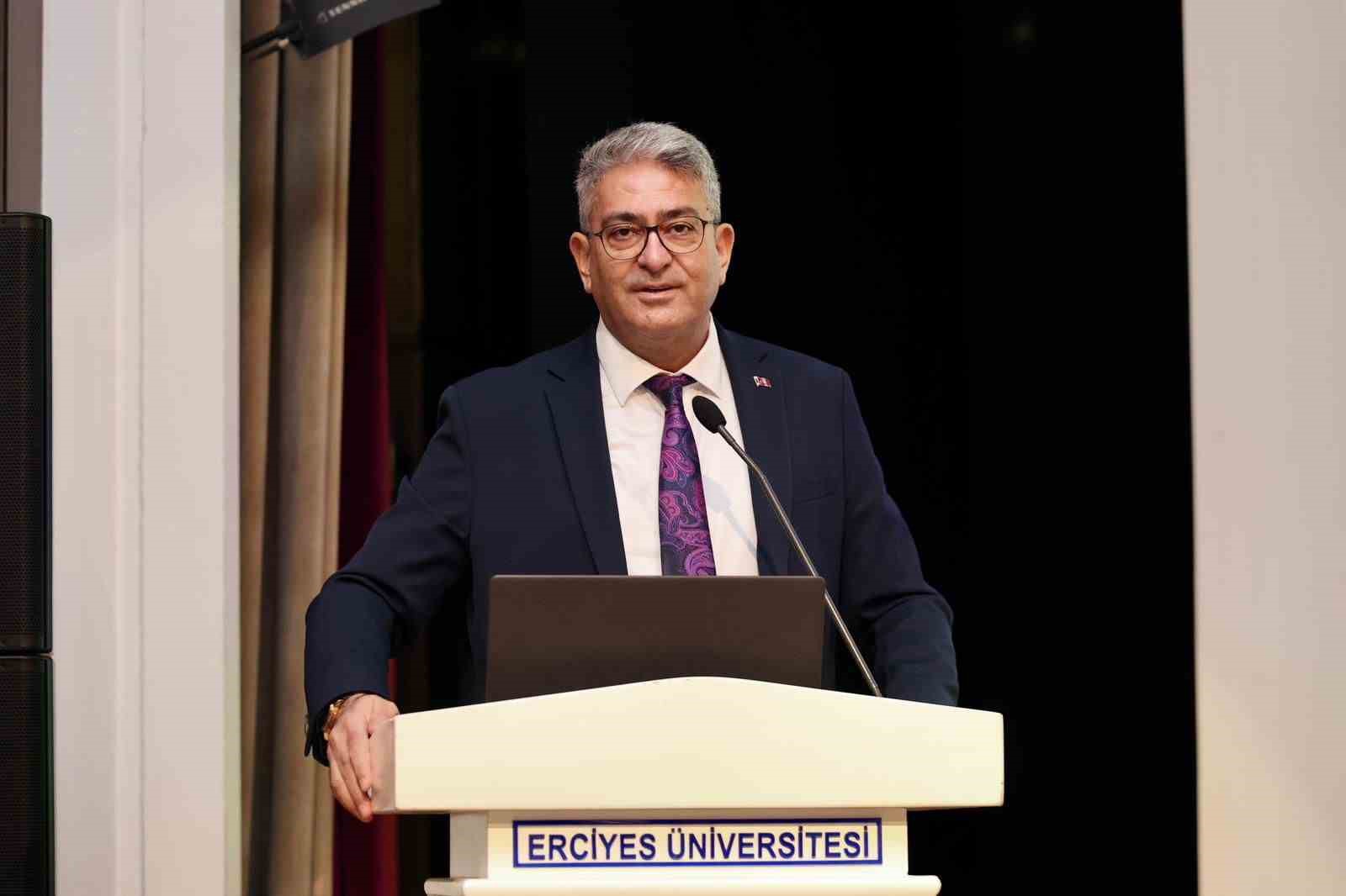 ER&Uuml;&rsquo;den Uluslararası Sıfır Atık G&uuml;n&uuml; dolayısıyla farkındalık etkinliği
