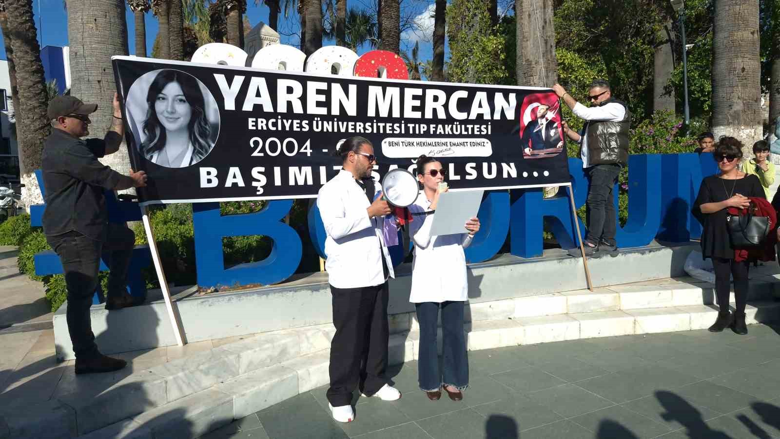 Kazada hayatını kaybeden Yaren, Bodrum&rsquo;da anıldı
