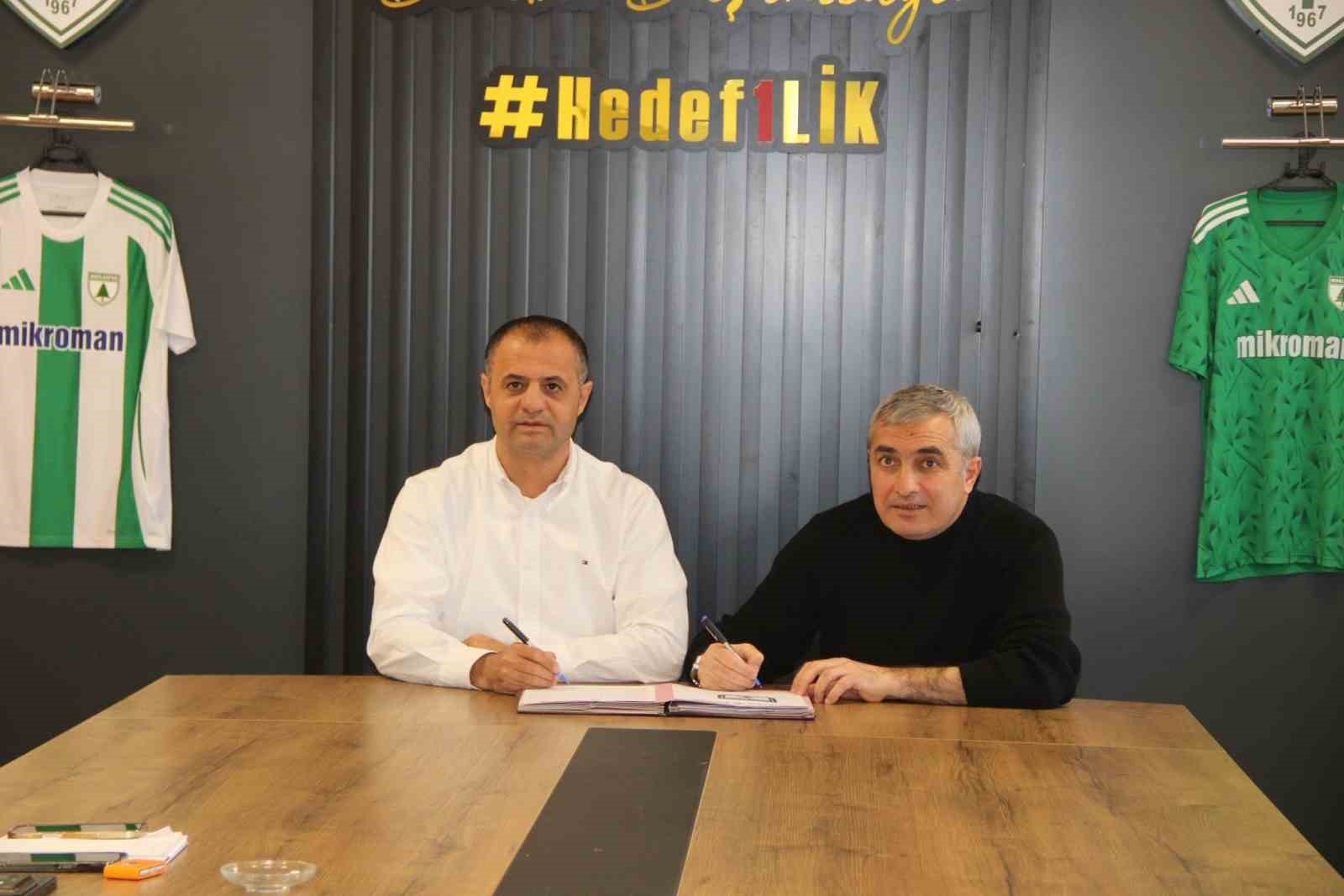 Muğlaspor&rsquo;da Teknik Direkt&ouml;r Sarıg&uuml;l imzayı attı
