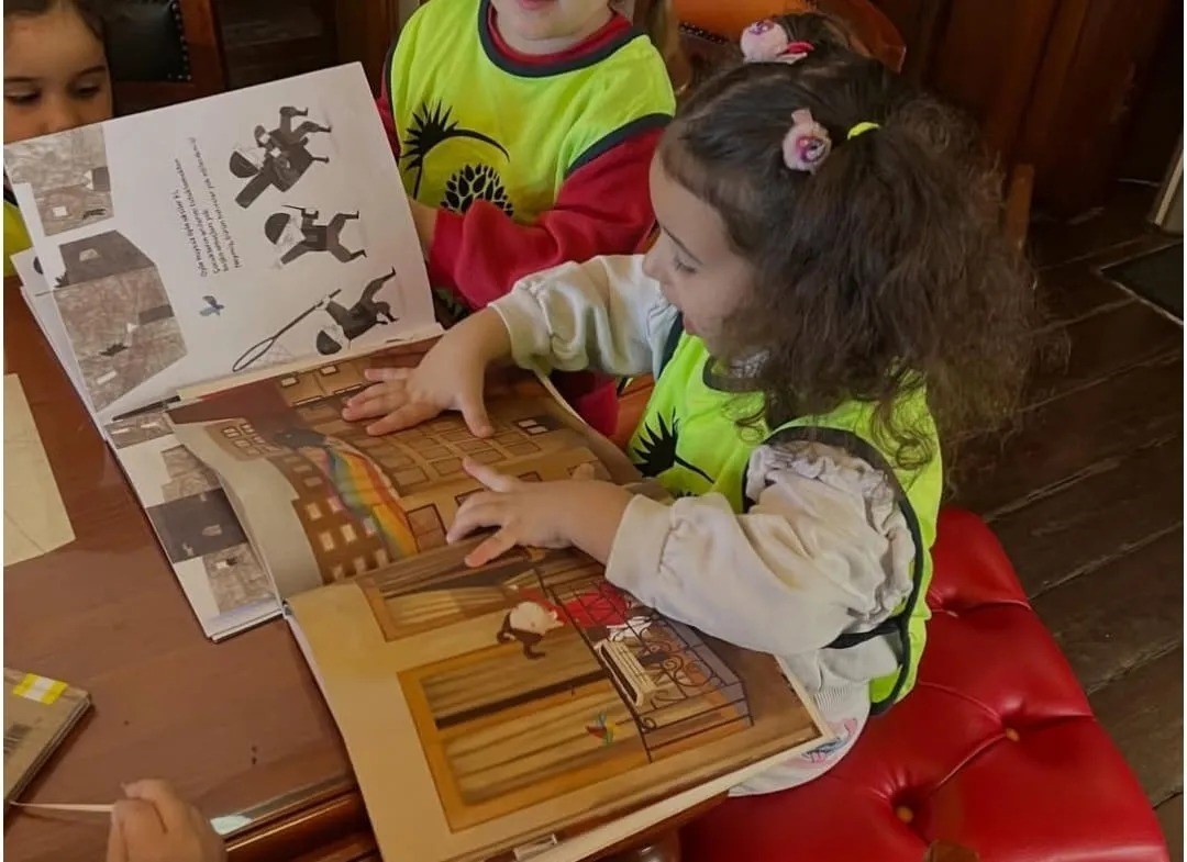 Sinop&rsquo;ta minikler k&uuml;t&uuml;phanede
