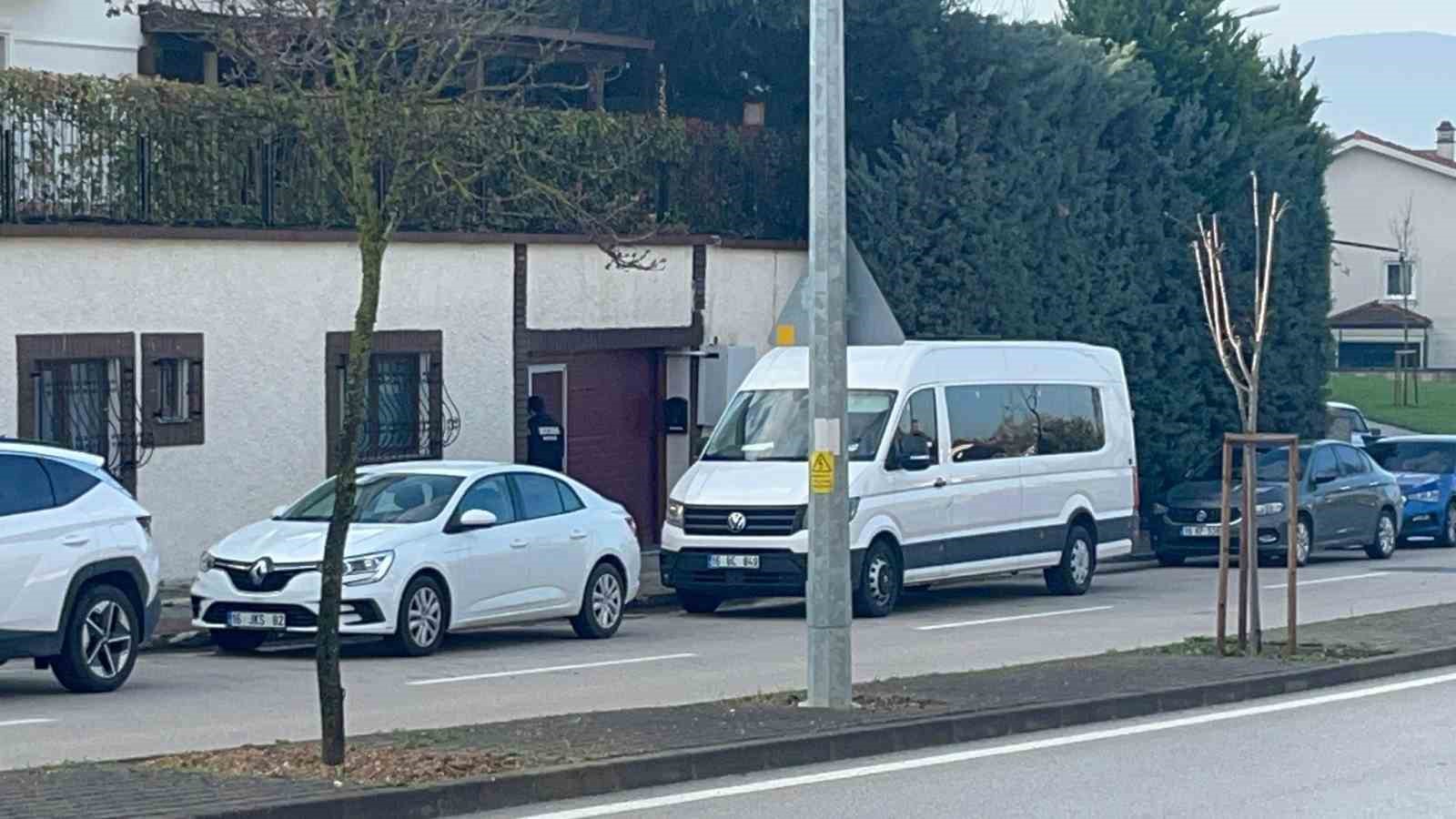 Bursa B&uuml;y&uuml;kşehir Belediye Başkanı Bozbey g&ouml;zaltına alındı
