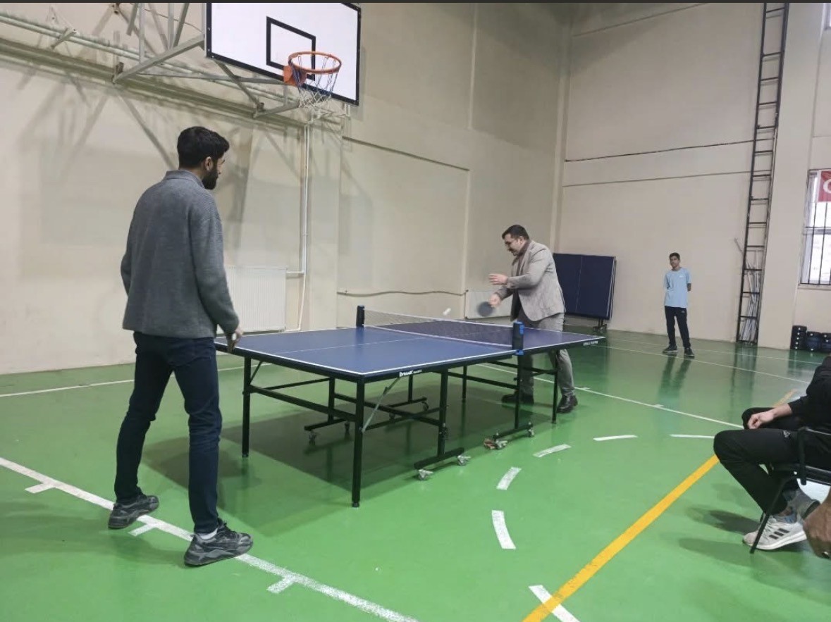 Bing&ouml;l&rsquo;de masa tenisi turnuvası başladı
