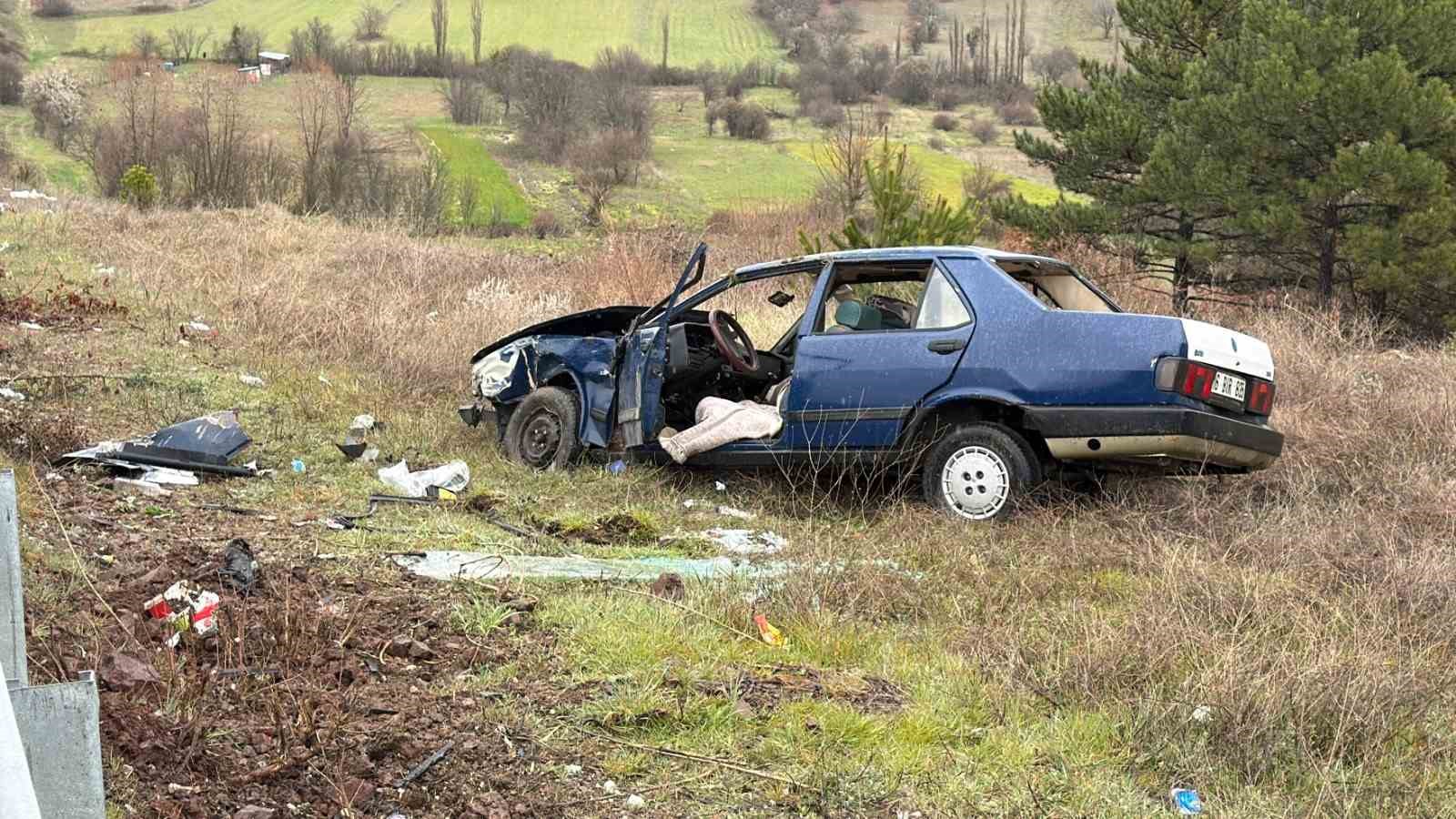 Domaniç-Tavşanlı kara yolunda trafik kazası: 2 yaralı
