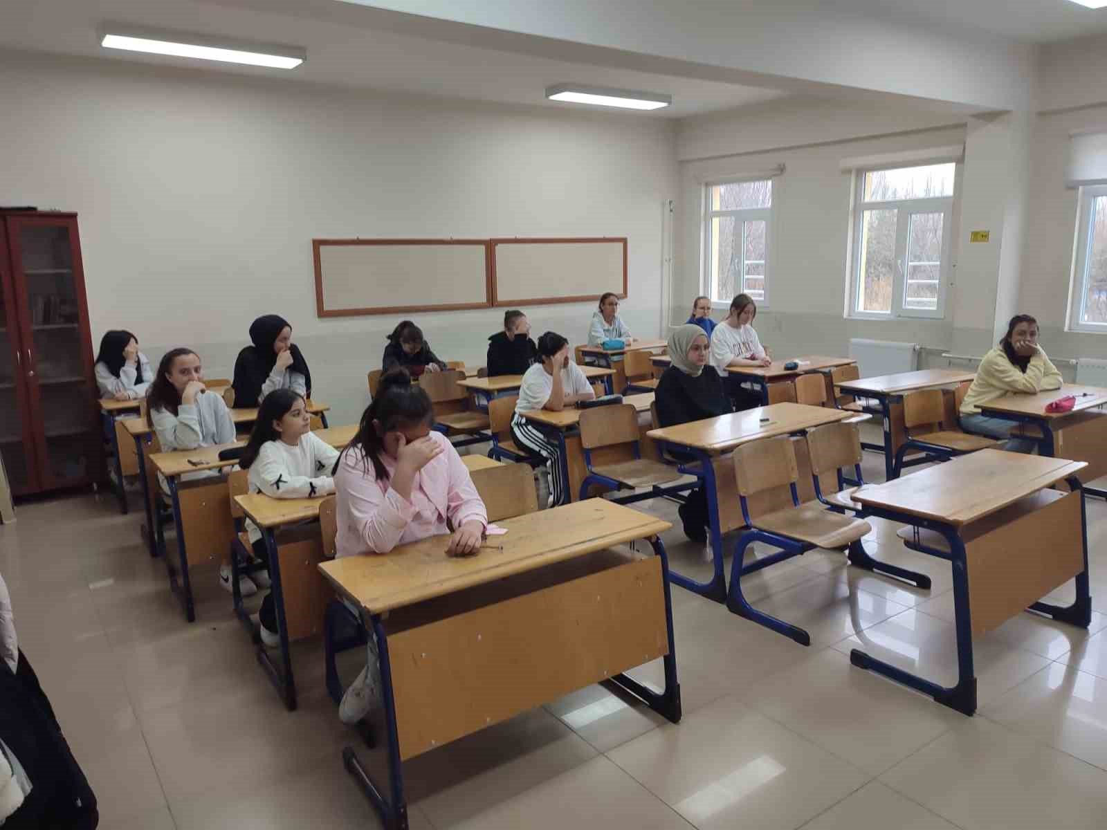 Hisarcık&rsquo;ta Siyer-i Nebi bilgi yarışması
