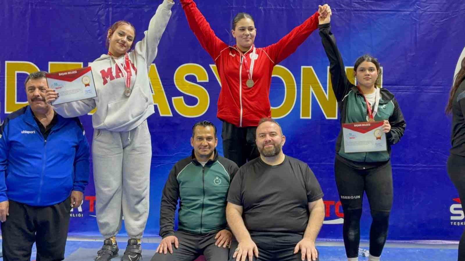 Bilecikli halter sporcusu Türkiye 2’ncisi oldu