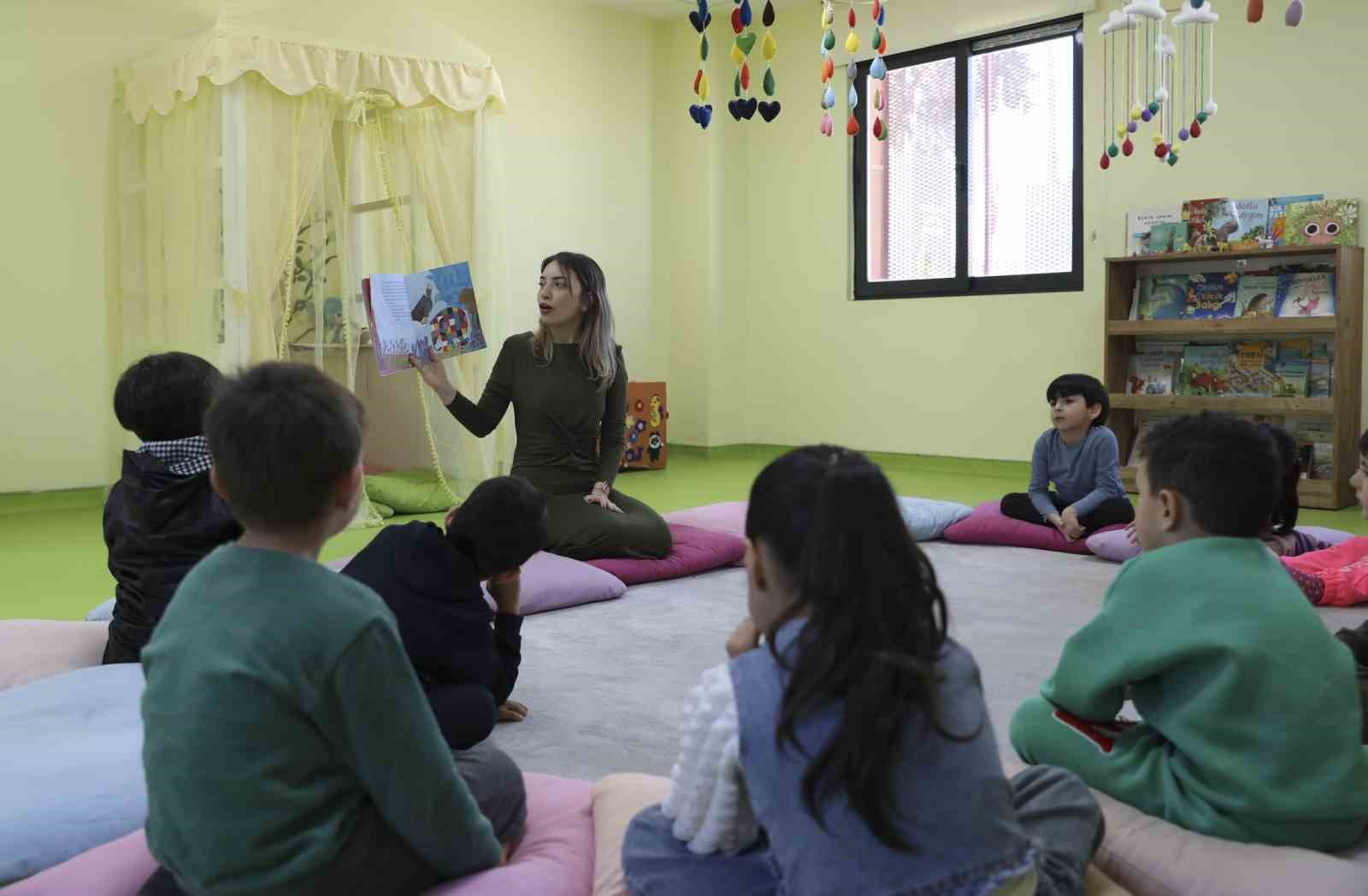Toroslar Çocuk Kampüsünde masal ve drama ile gelişim destekleniyor
