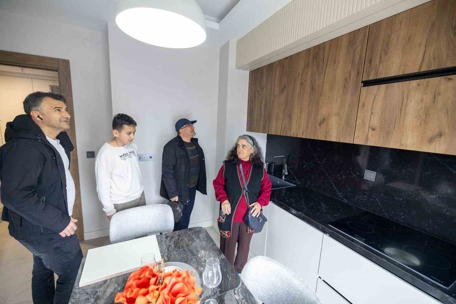 &Ouml;rnekk&ouml;y&rsquo;deki kentsel d&ouml;n&uuml;ş&uuml;mde anahtar teslim zamanı
