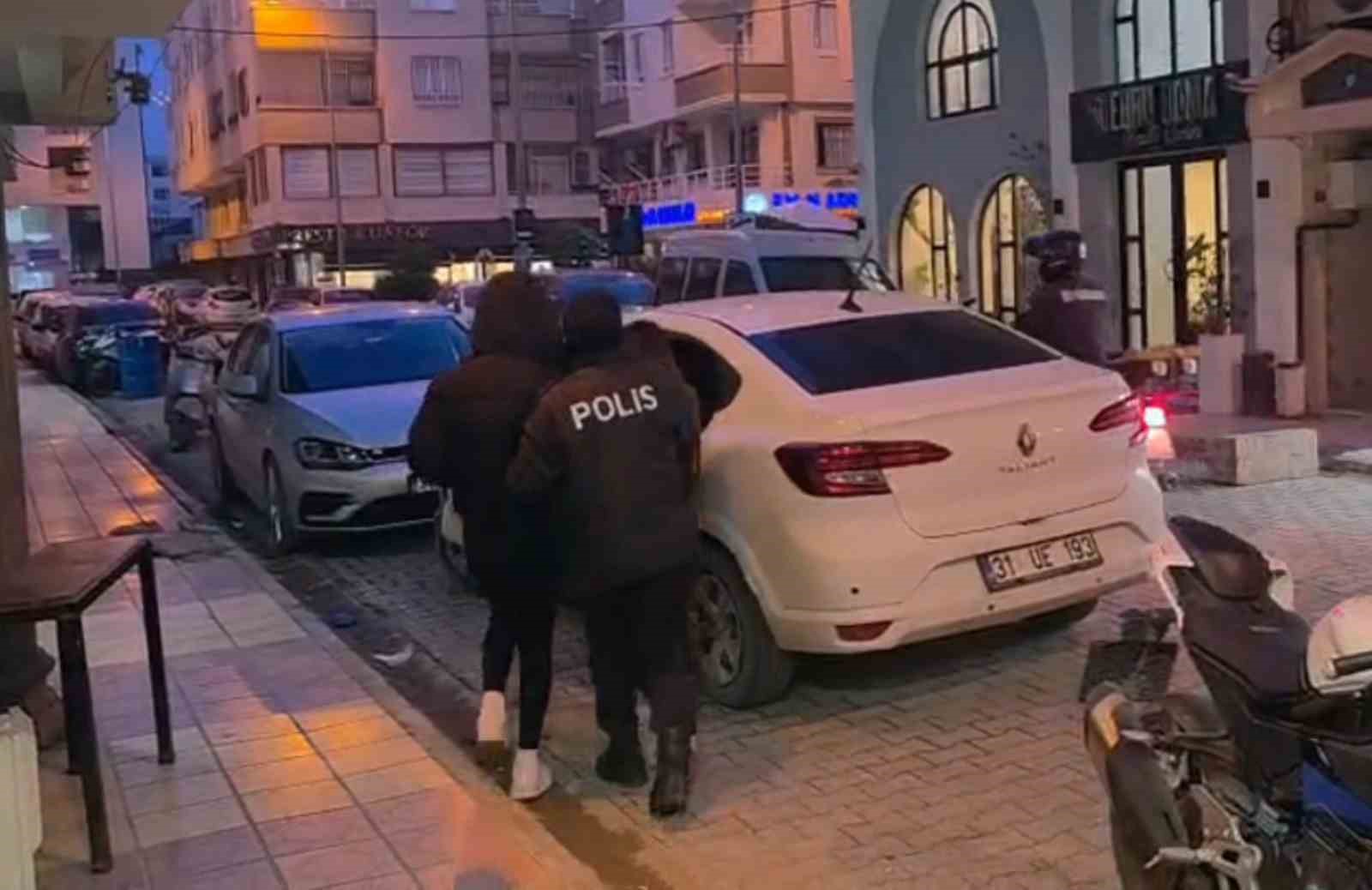 İskenderun’da fuhuş operasyonu: 4 gözaltı