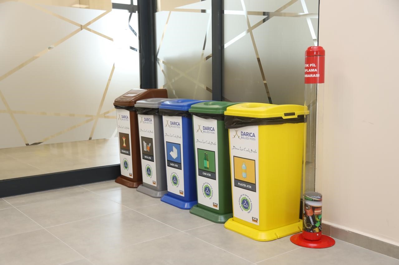 Darıca&rsquo;daki kamu binalarında "Sıfır Atık Projesi" yaygınlaştırılıyor
