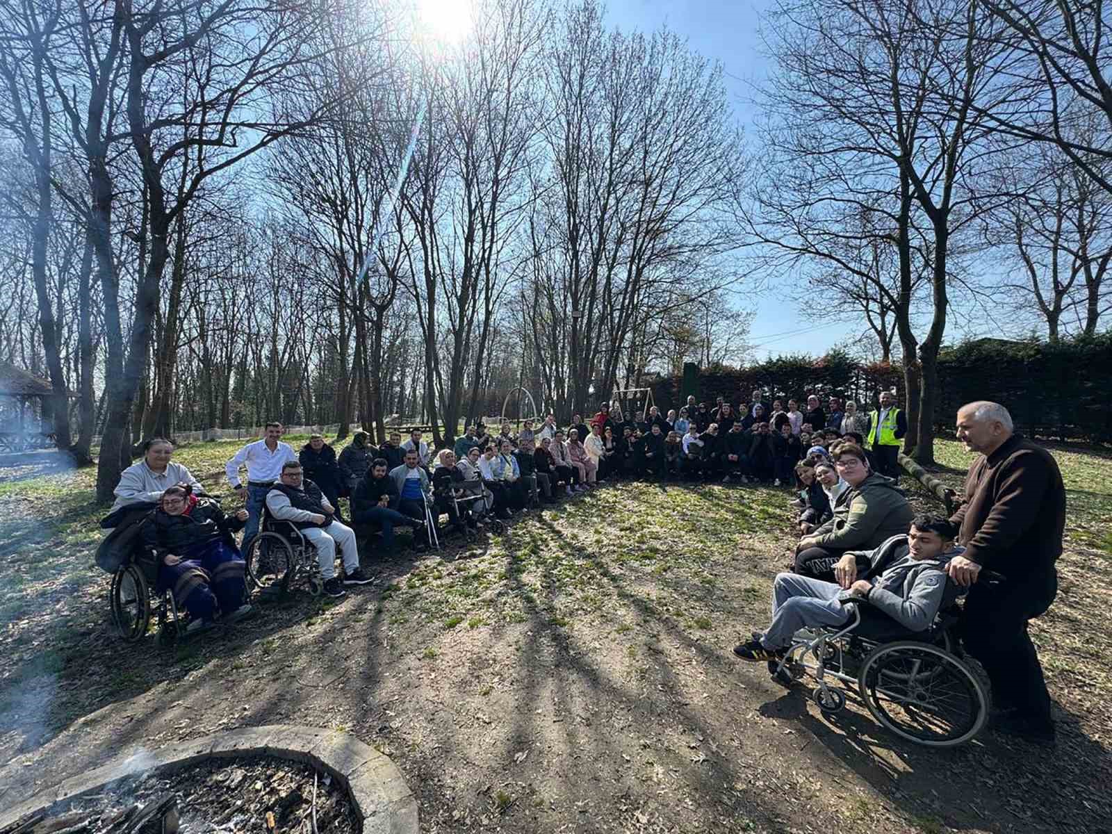 Engelsiz hobi at&ouml;lyeleri &ouml;ğrencileri doğa etkinliğinde buluştu
