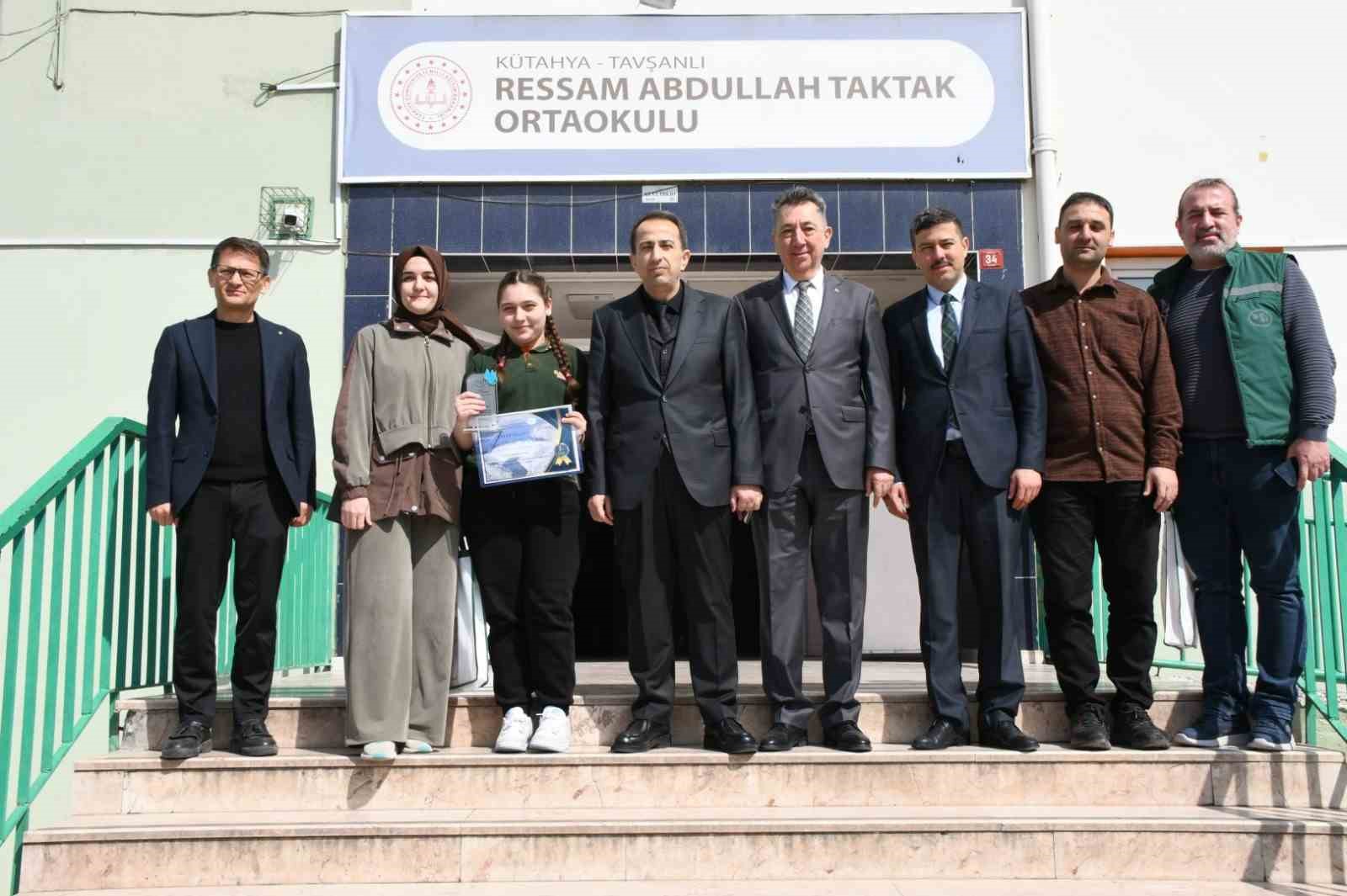 Tavşanlı Ressam Abdullah Taktak öğrencisi bölge ikincisi oldu