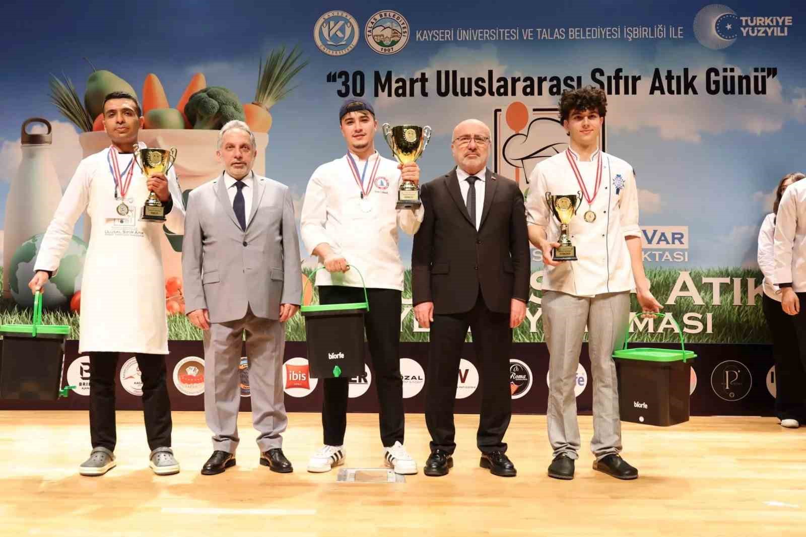 BEUN Aş&ccedil;ılık Programı &Ouml;ğrencisi &Ccedil;akmak&rsquo;tan T&uuml;rkiye Şampiyonluğu
