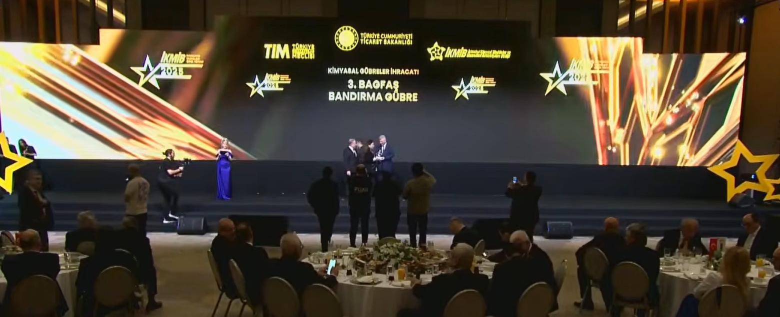 BAGFAŞ&rsquo;a İhracatın Yıldızları &Ouml;d&uuml;l T&ouml;reni&rsquo;nde &ouml;d&uuml;l

