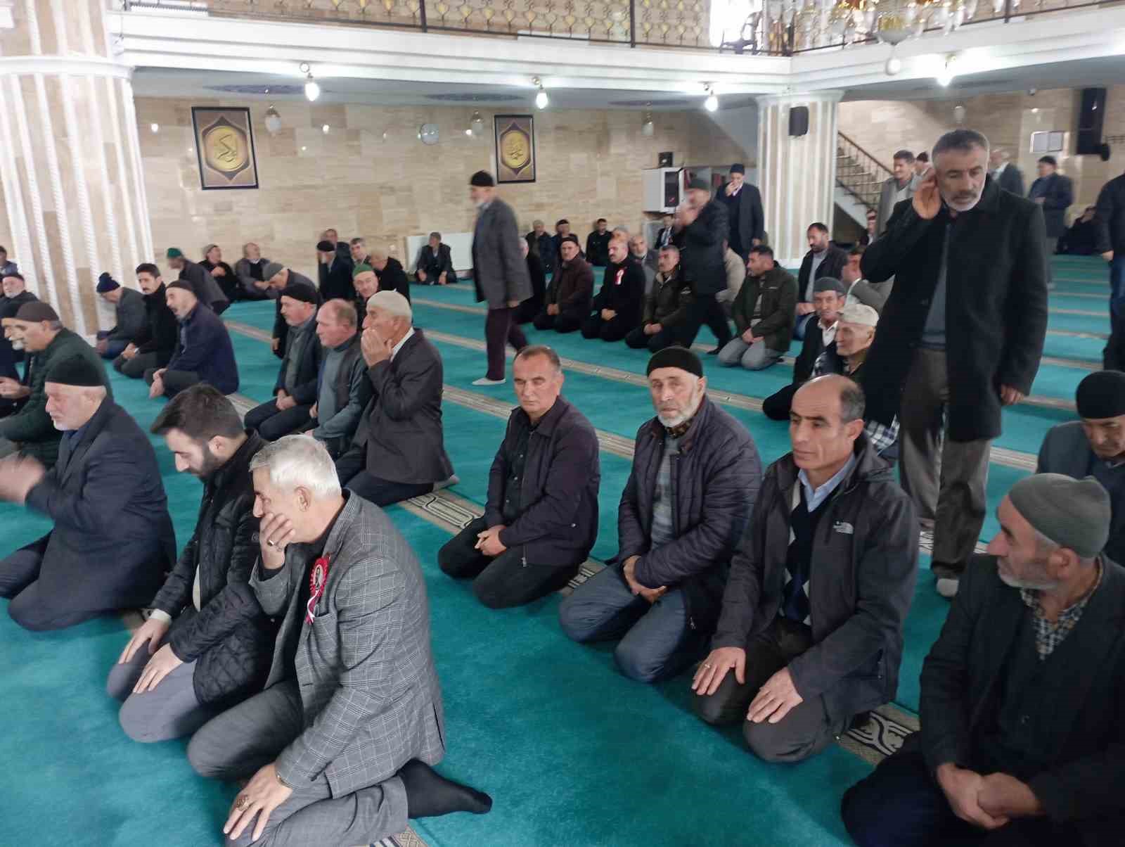 Muhsin Yazıcıoğlu ve beraberindekiler, vefatlarının 17. Yılında Tokat&rsquo;ta anıldı
