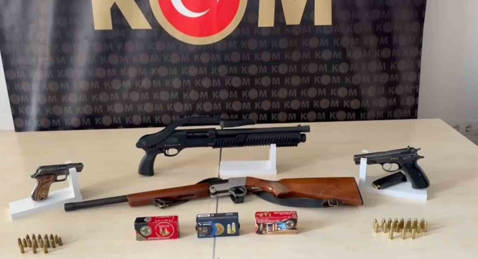 Ağrı’da kaçakçılık operasyonlarında 15 şüpheli gözaltına alındı