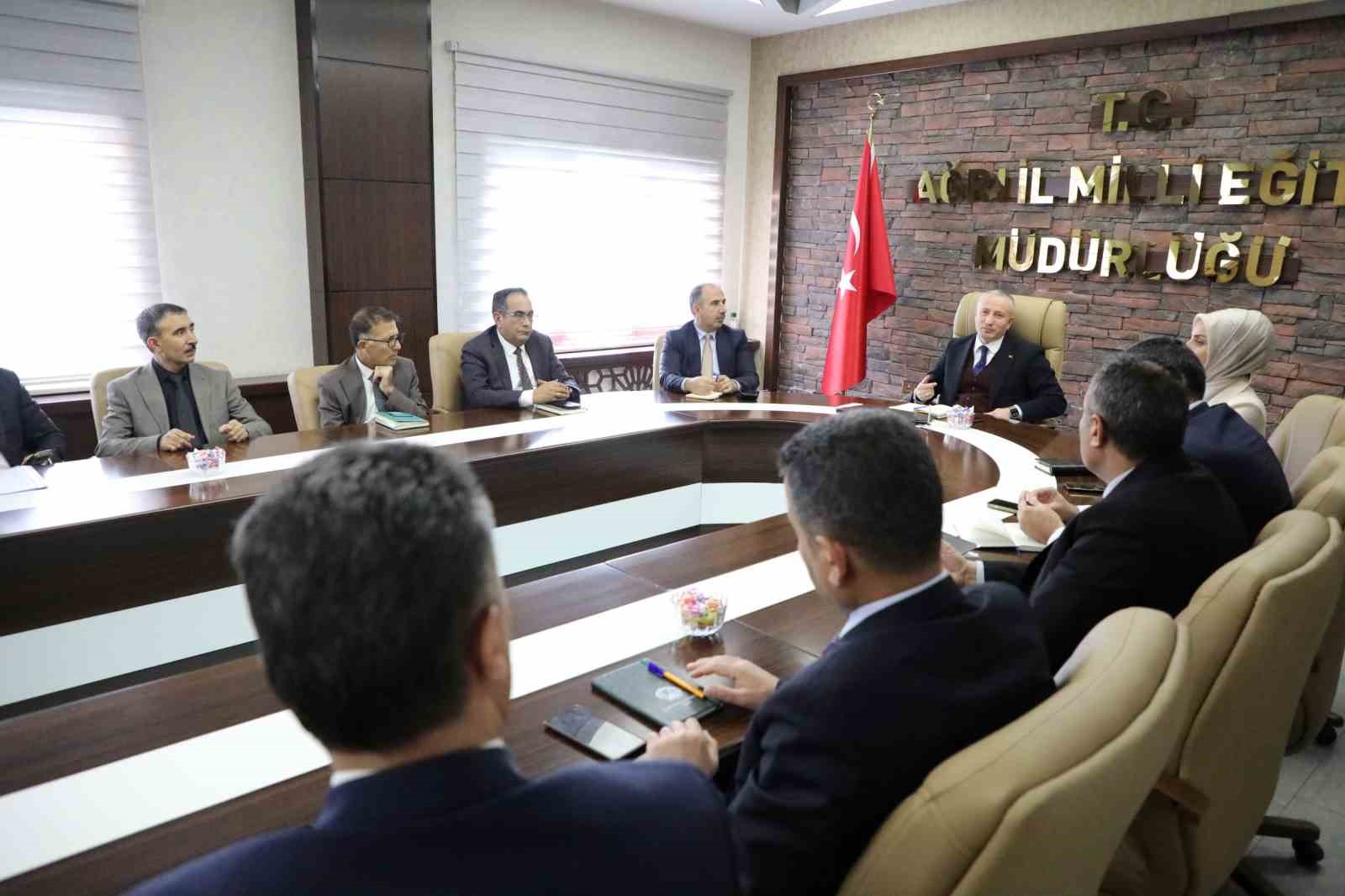 Ağrı’da eğitimde kaliteyi artırmaya yönelik çalışmalar ele alındı