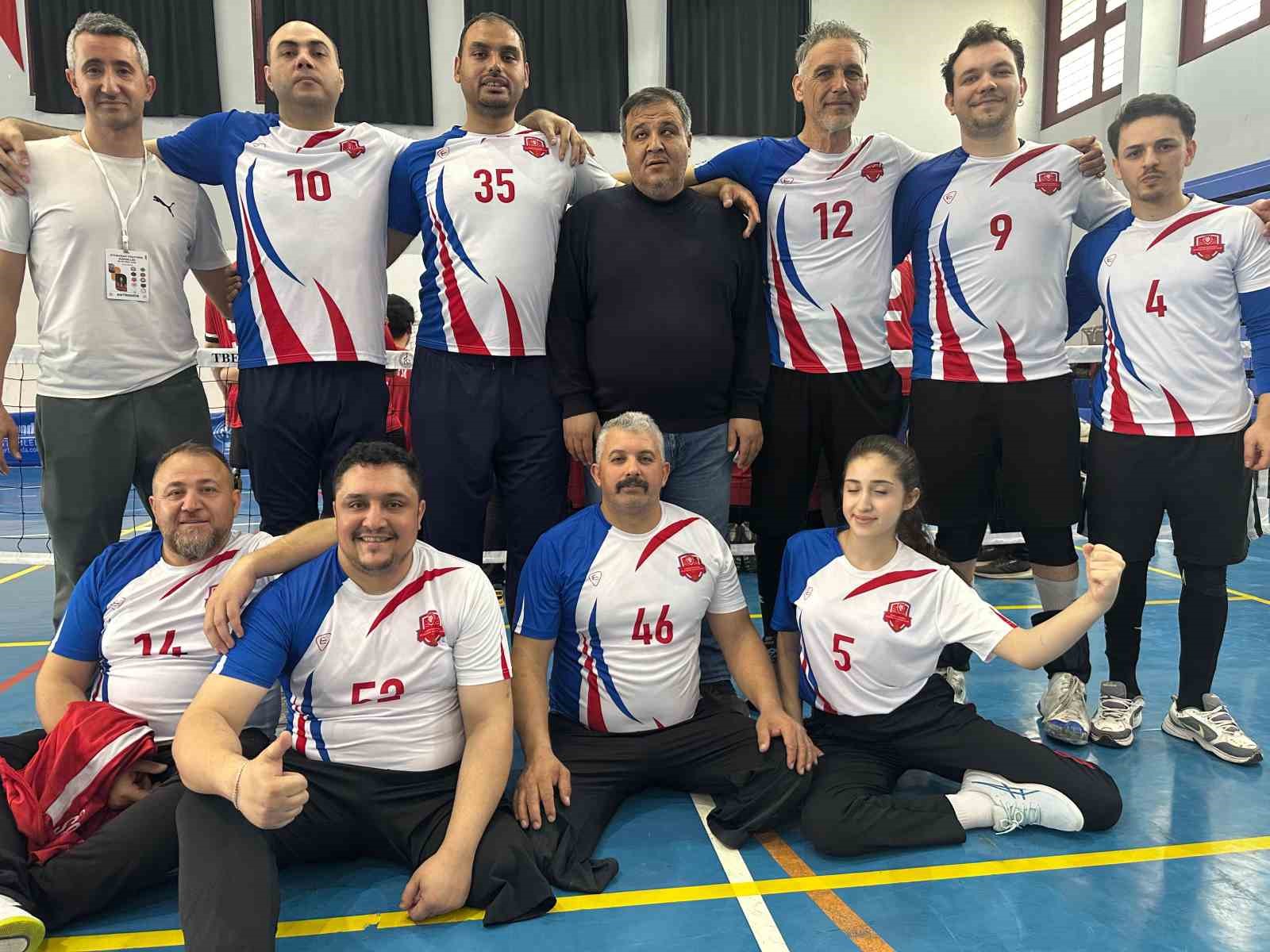 Oturarak Voleybol S&uuml;per Lig&rsquo;inde B&uuml;y&uuml;kşehir Belediyespor r&uuml;zg&acirc;rı
