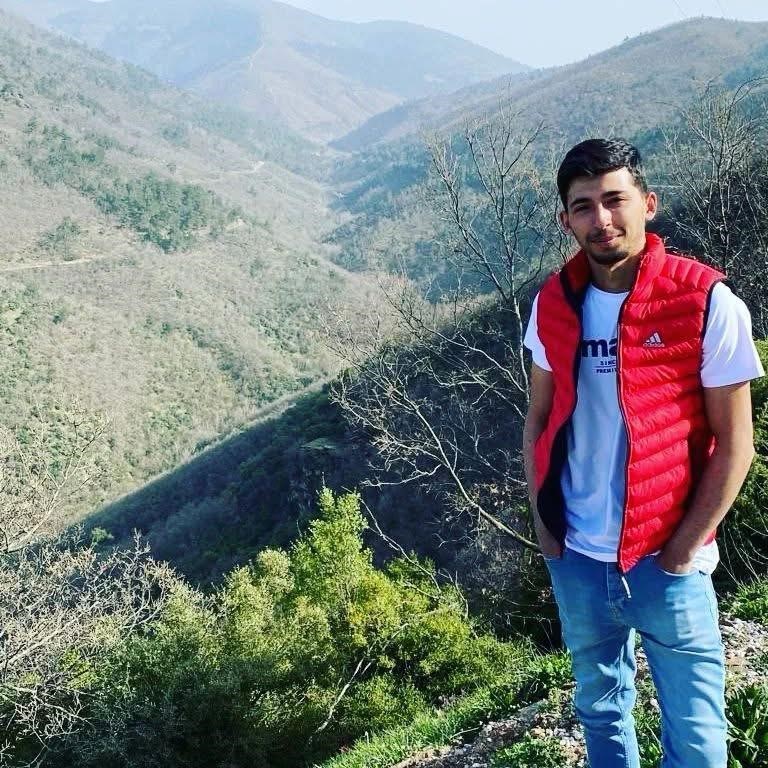 Manisa&rsquo;da 4 aile ferdini &ouml;ld&uuml;ren ş&uuml;pheli tutuklandı
