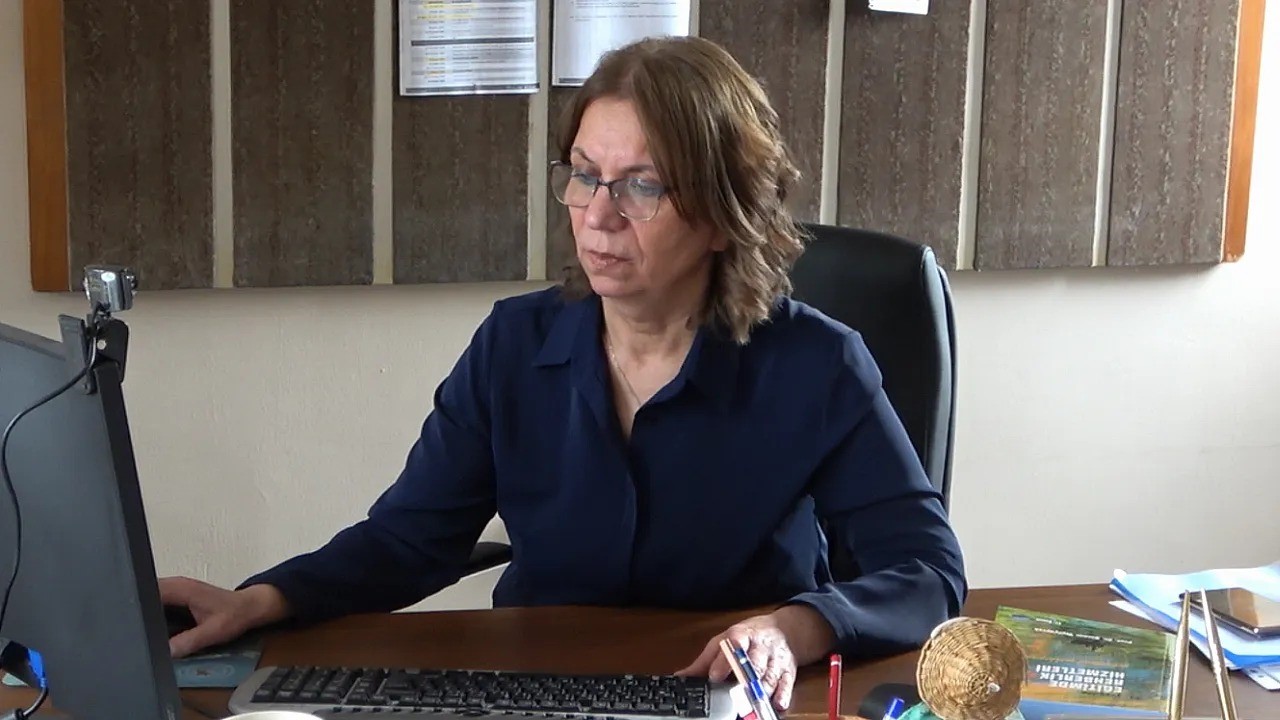 Prof. Dr. Hatice Kumcağız’dan sosyal medya uyarısı: "Sosyal medya bıçak gibidir"
