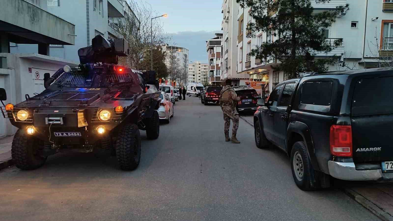 Batman Valiliği açıkladı: 2 kişinin hayatını kaybettiği saldırının faili yakalandı
