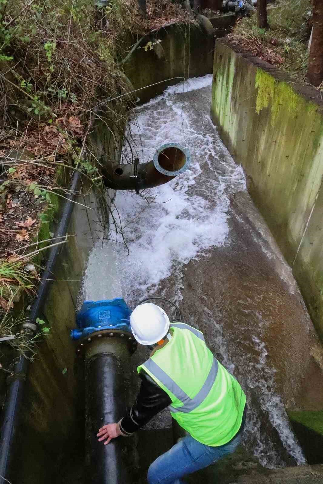 Kocaeli&rsquo;nin fazla suyu Sapanca G&ouml;l&uuml;&rsquo;ne g&ouml;nderiliyor
