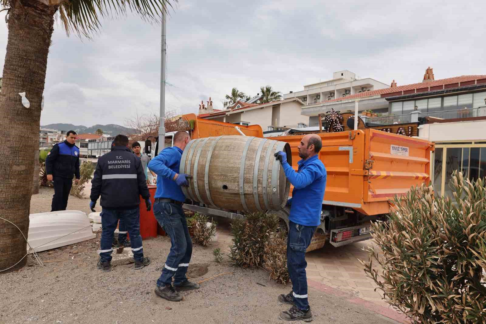 Marmaris Uzunyalı yaza hazırlanıyor