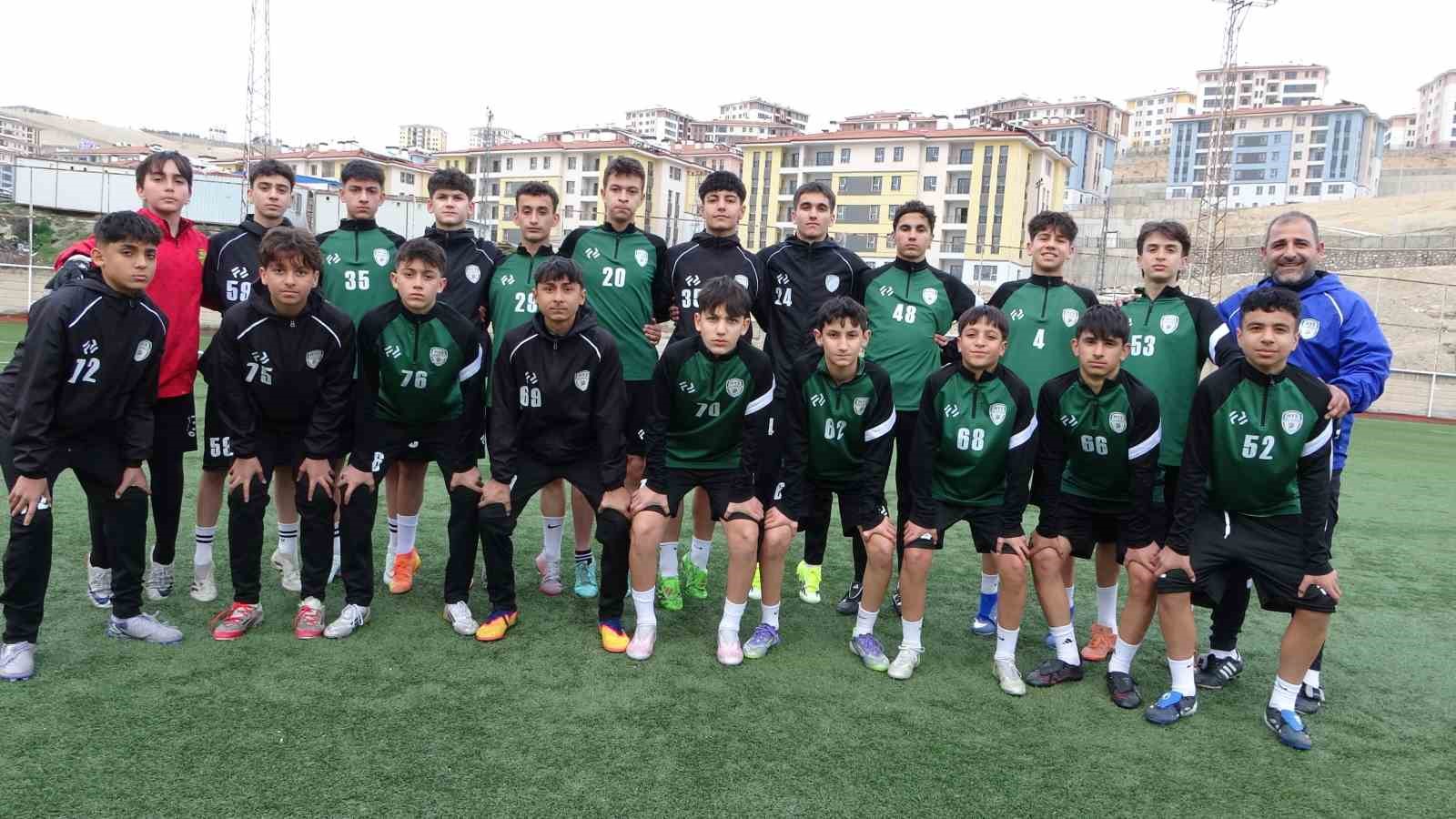 Malatya Yeşilyurtspor U14 Takımı Türkiye şampiyonası yolunda