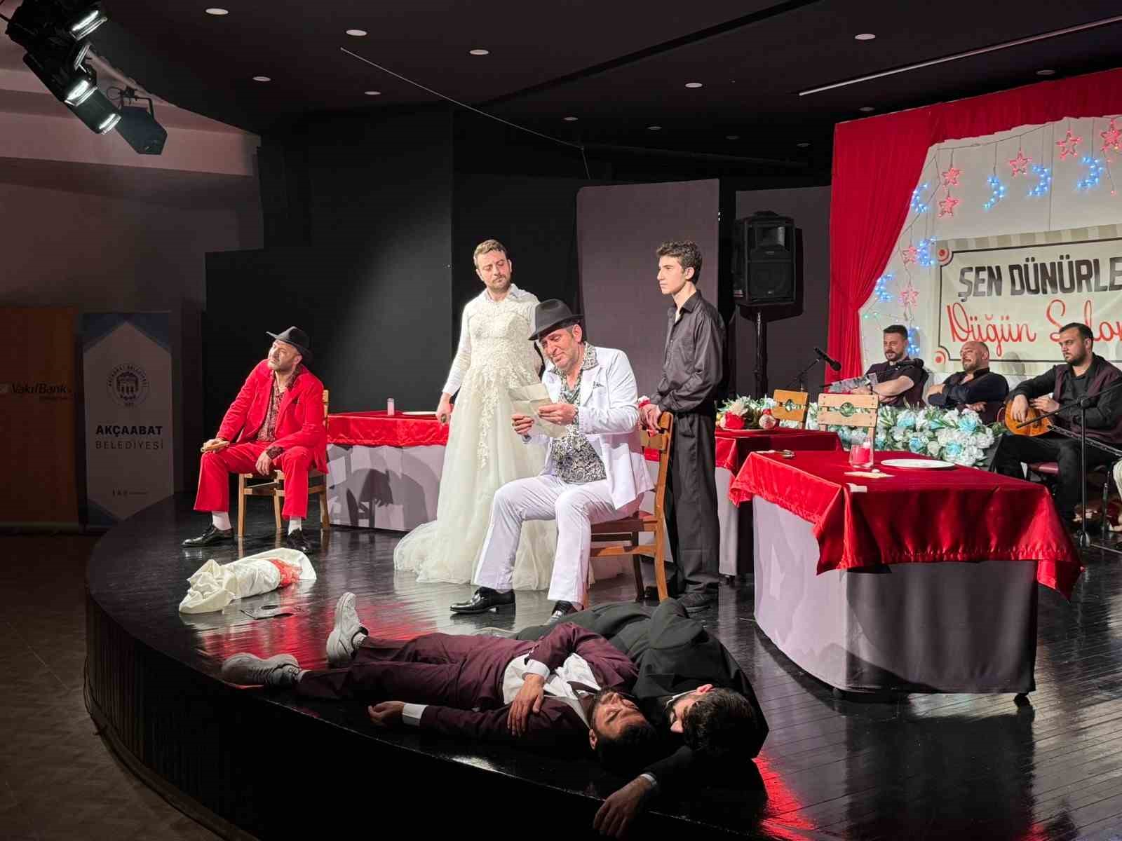 13. Uluslararası Erol Günaydın Tiyatro Günleri son erdi