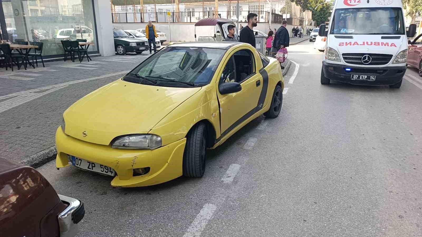 Ehliyetsiz ve muayenesi ge&ccedil;miş motosikletle kaza yaptı 42 bin lira ceza uygulandı
