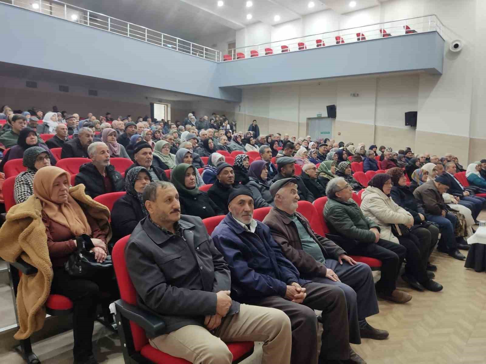 Hacı adaylarına yönelik seminer