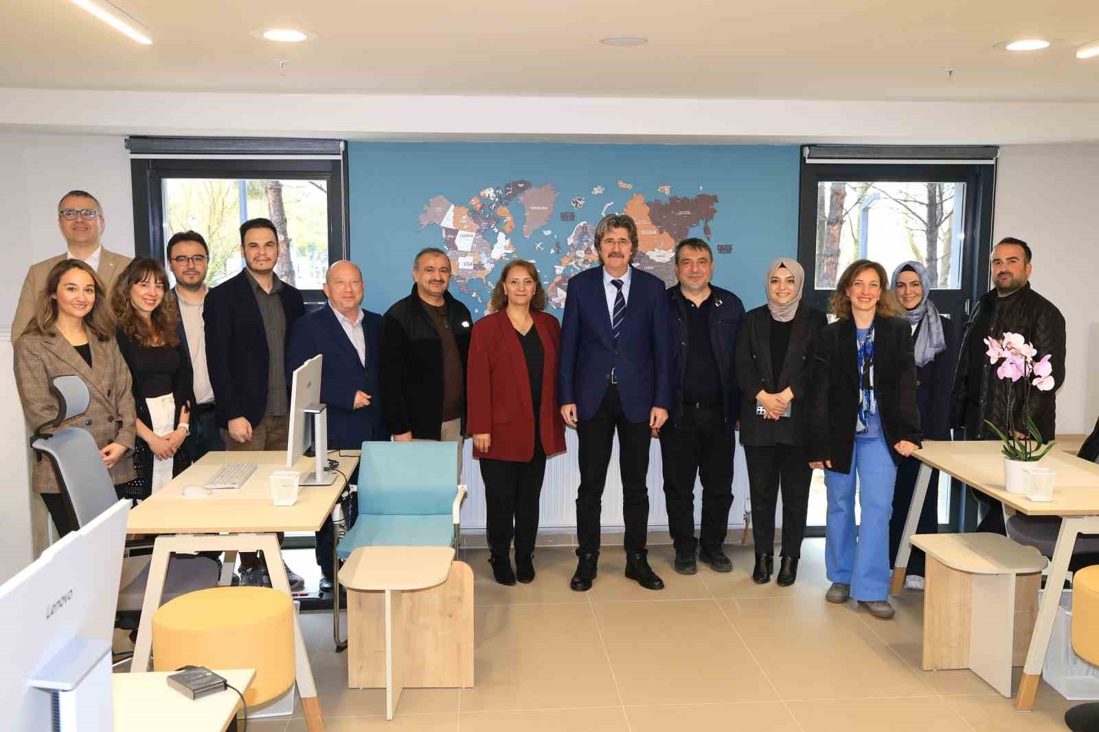 BUÜ’de erasmus ve proje ofisleri hizmete açıldı