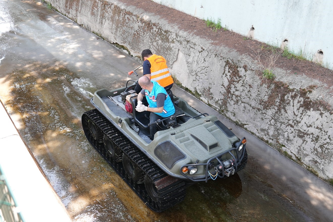 Gölbaşı Belediyesi’nden sivrisinek ve haşerelerle 12 ay kesintisiz mücadele