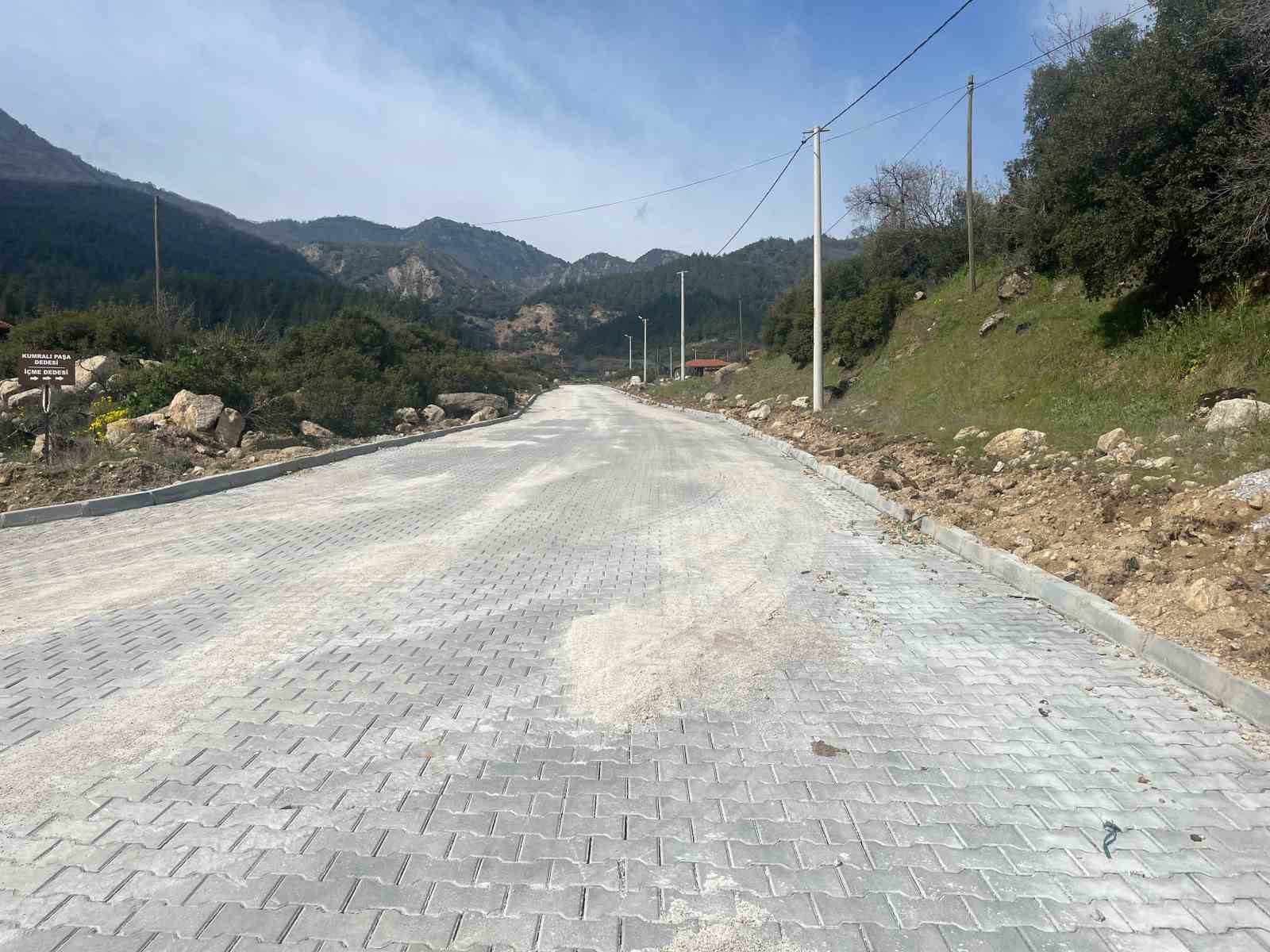 Buldan’daki yılların yol sorununu Denizli Büyükşehir Belediyesi çözdü