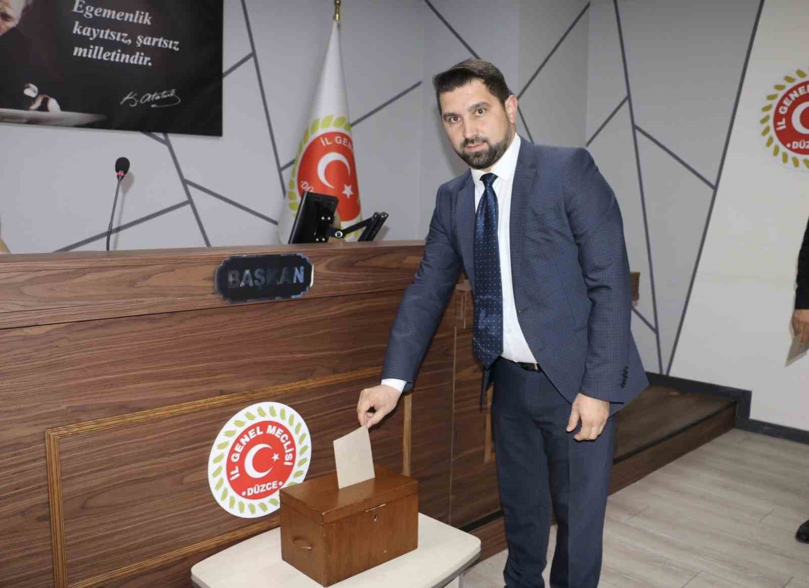 Fazlı Ko&ccedil; 3. kez D&uuml;zce İGM Başkanı oldu
