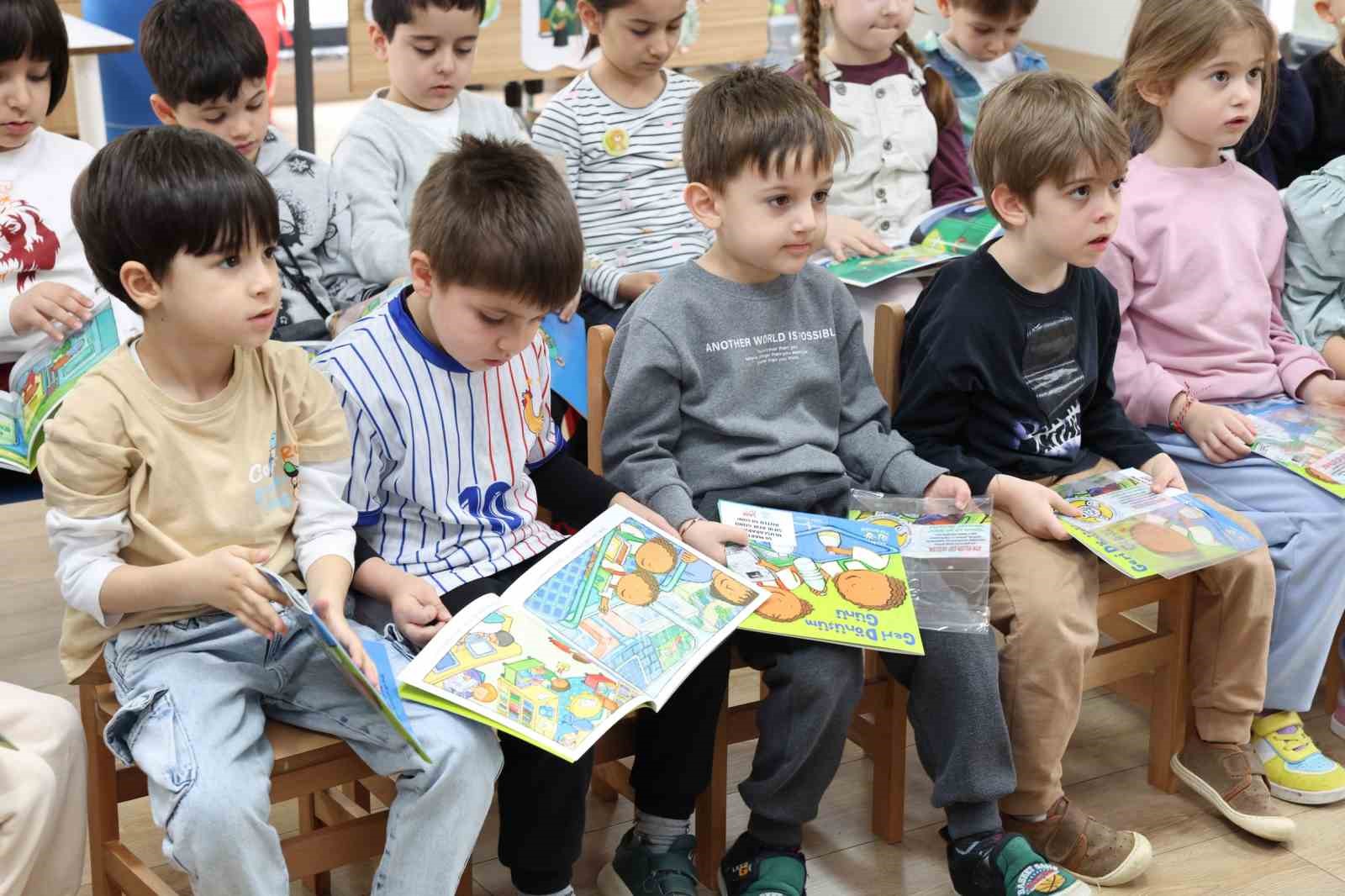 Nil&uuml;fer&rsquo;de miniklere geri d&ouml;n&uuml;ş&uuml;m eğitimi
