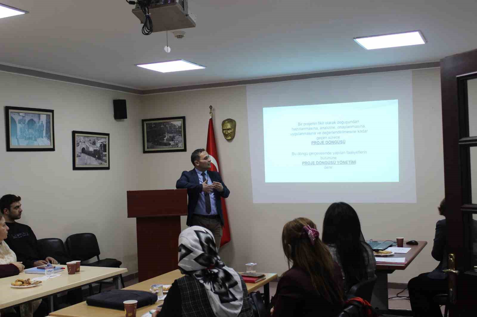 Zonguldak&rsquo;ta &rsquo;Proje &Ouml;nerisi Hazırlama ve Proje Destek Kaynakları&rsquo; eğitimi başladı
