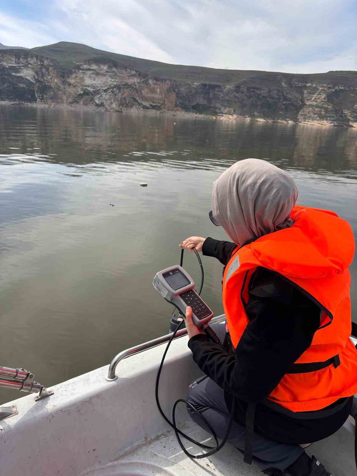 Elazığ&rsquo;da su &uuml;r&uuml;nleri araştırma &ccedil;alışmaları s&uuml;r&uuml;yor
