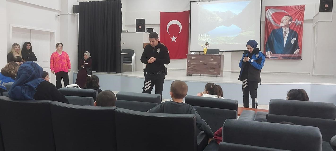 Elazığ&rsquo;da &ccedil;ocuklara y&ouml;nelik bilin&ccedil;lendirme faaliyeti
