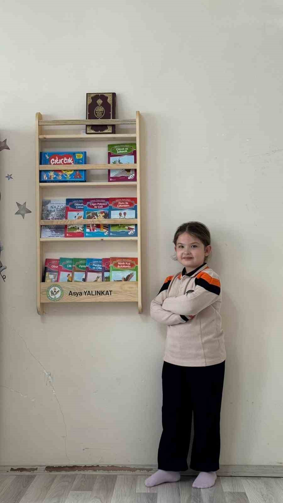 "Her Ev K&uuml;t&uuml;phane Olsun" Projesiyle 170 &ouml;ğrencinin evine k&uuml;t&uuml;phane
