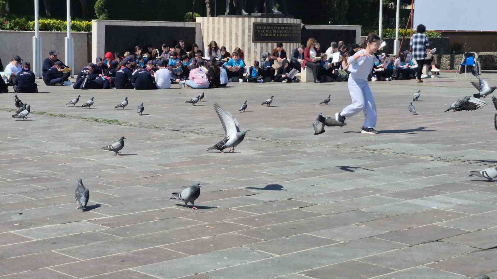 Dikkat dağıtan ortama rağmen dikkat &ccedil;ekmeyi başardılar

