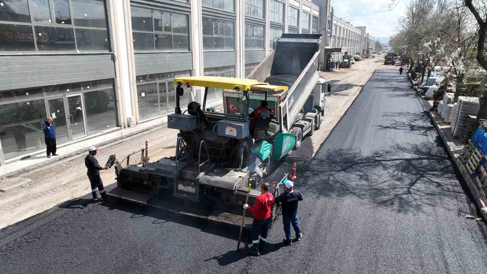 Kahramanmaraş&rsquo;ta yapımı tamamlanan Toptancılar Sitesi yoluna asfalt

