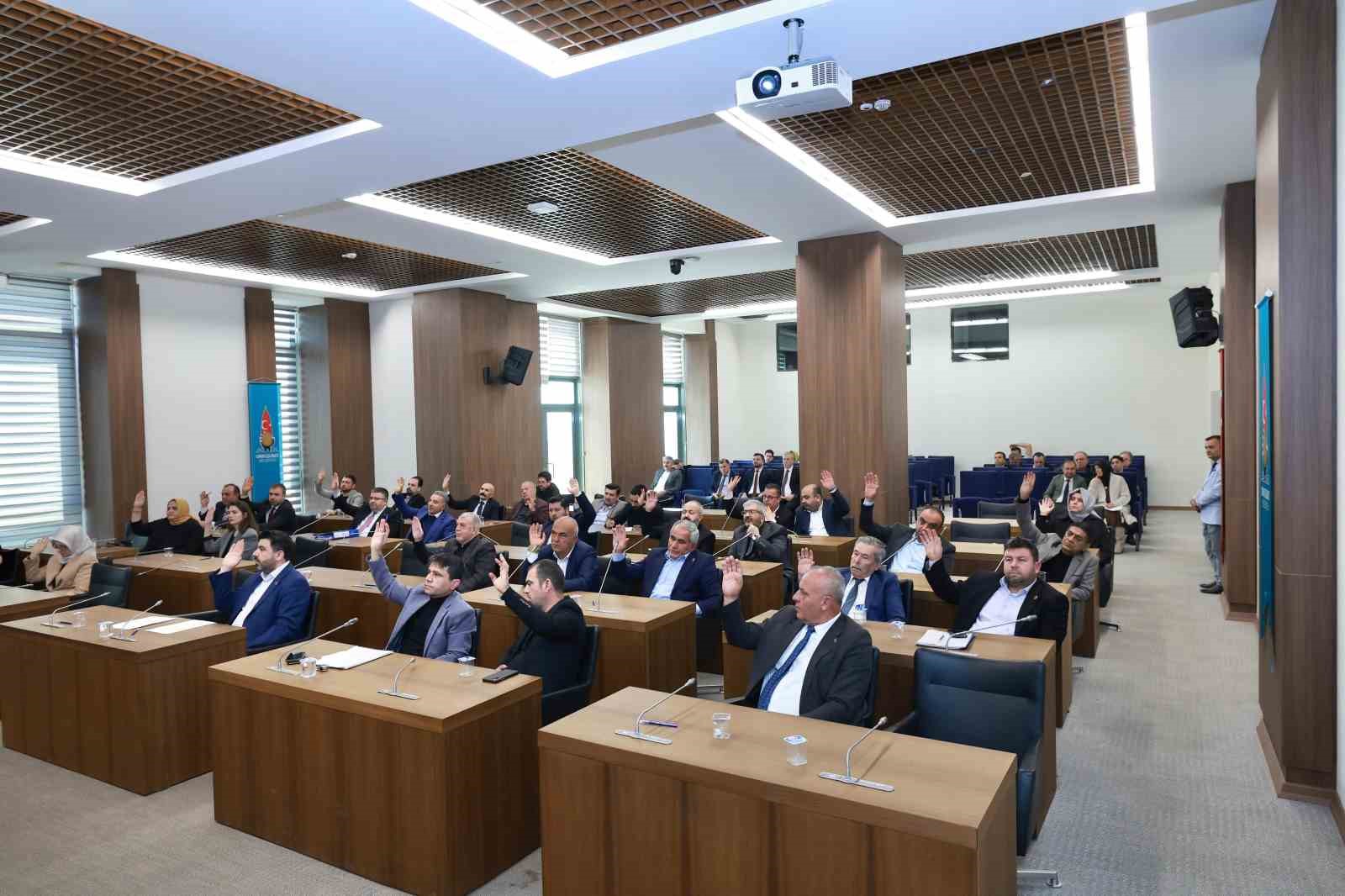 Onikişubat Belediyesi meclis oturumunu down sendromlu Abdullah y&ouml;netti
