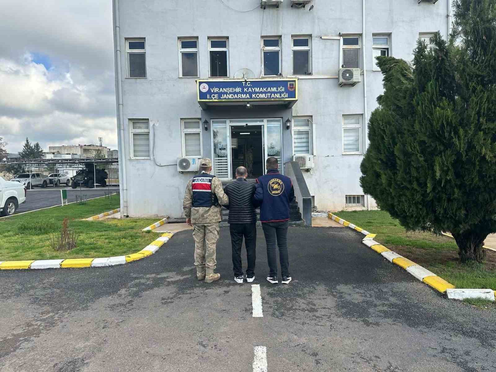 Viranşehir’de aranması bulunan şahıs yakalandı