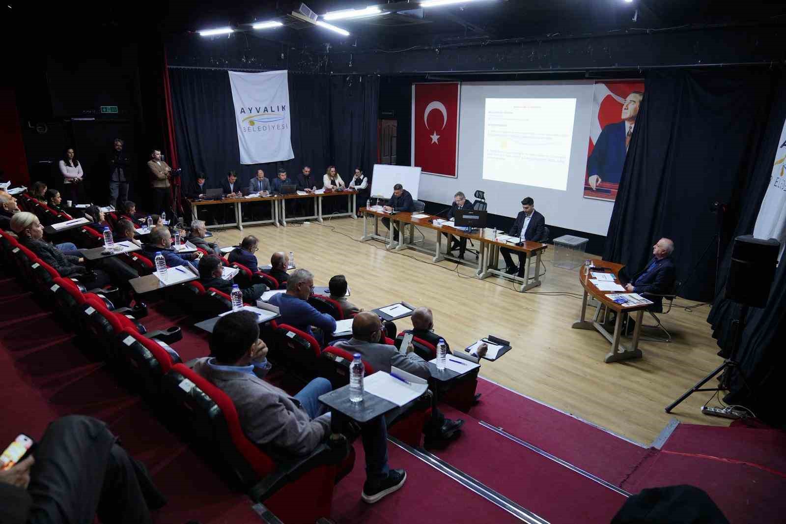 Ayvalık Belediyesi&rsquo;nin 2025 Yılı Faaliyet Raporu oy birliğiyle kabul edildi
