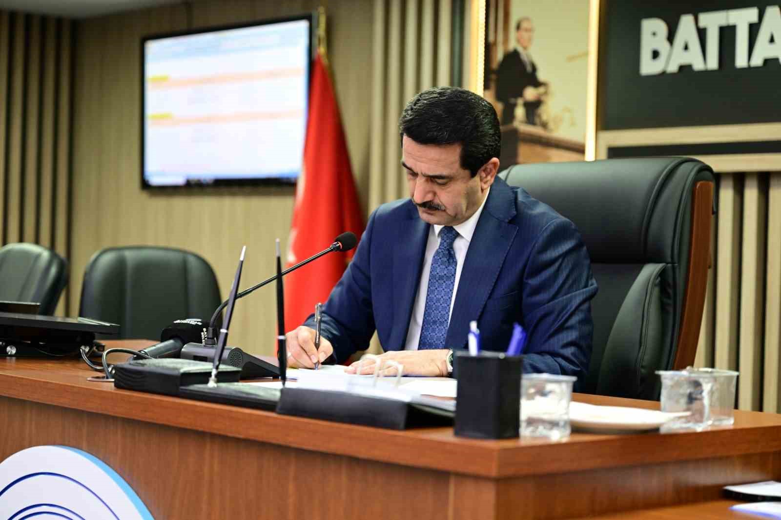 Battalgazi Belediyesi nisan ayı meclis toplantısı ilk birleşimi ger&ccedil;ekleştirildi
