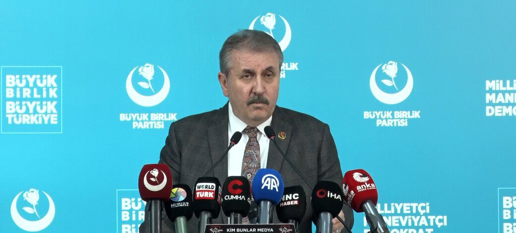 BBP Genel Başkanı Destici: "Gençlerimize sahip çıkmak gibi bir yükümlülüğümüz ve sorumluluğumuz var"